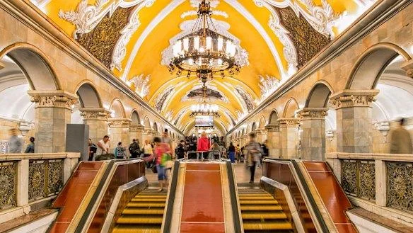 Marble arches and chandeliers in the Moscow Metro