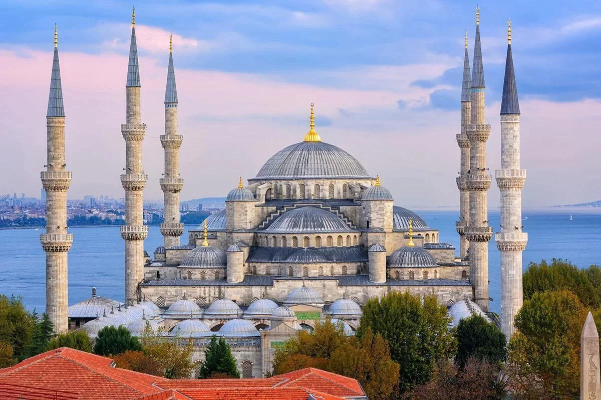 Tour Transcontinental Legend Turkey: Cappadocia – Pamukkale – Istanbul - DAY 6: CANAKKALE - ISTANBUL